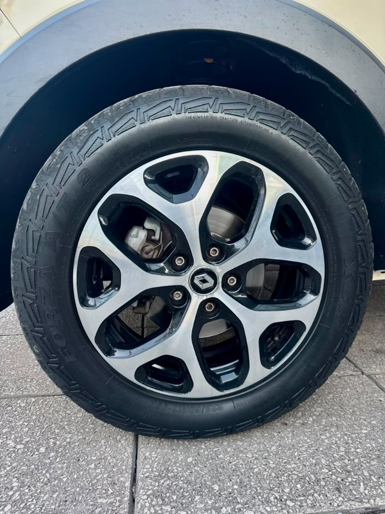 Renault Captur Intens — foto 8